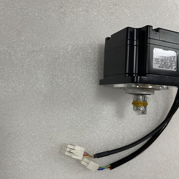 SGMP-02A3HA12 Yaskawa servo drive motor - Image 5
